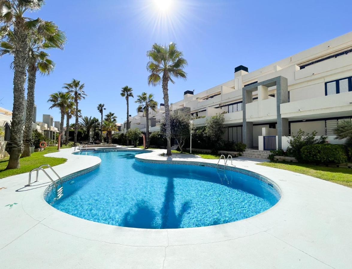 Breathtaking Apartment تورّيفيِخا المظهر الخارجي الصورة